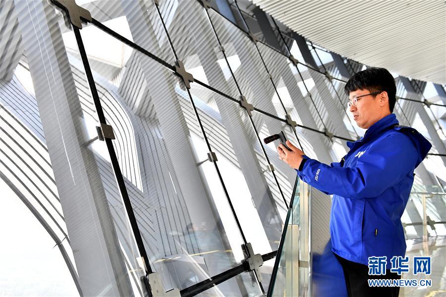 第19回黨大會(huì)プレスセンター、初の観光スポット取材活動(dòng)を開(kāi)催