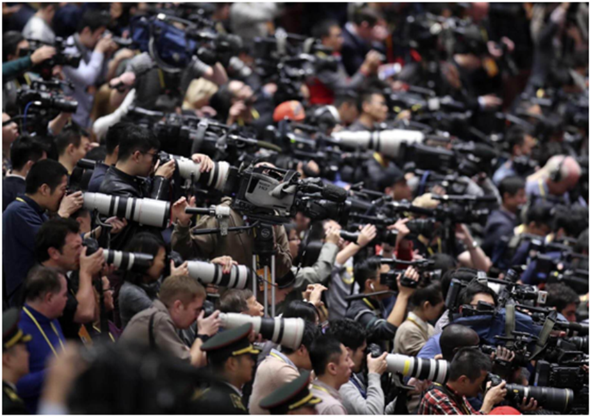 第19回黨大會(huì)開(kāi)幕　國(guó)內(nèi)外の報(bào)道陣が注目