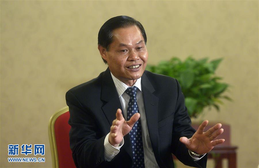 中國は新時代突入へ　外國人言語専門家9人が第19回黨大會報告をチェック