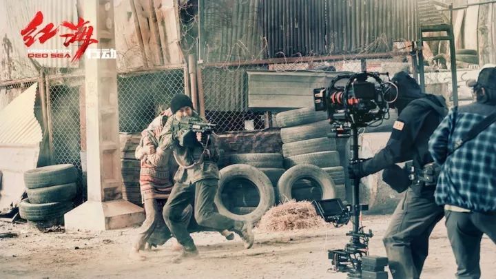 中國海軍の海外救援を描く映畫「刀鋒?紅海行動」　現(xiàn)役軍艦が登場