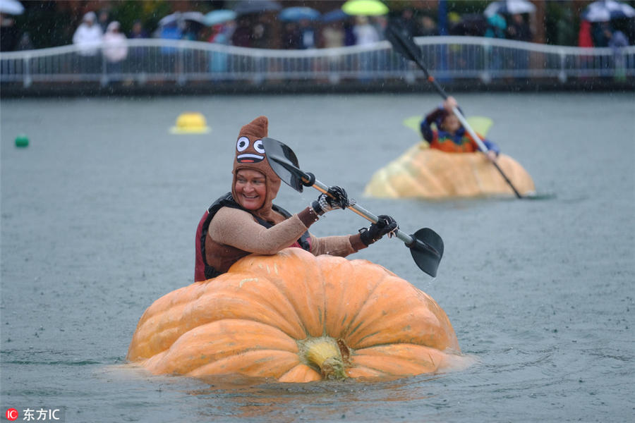 河を下るのはボートではなくカボチャ！一風(fēng)変わった米國(guó)のボートレース