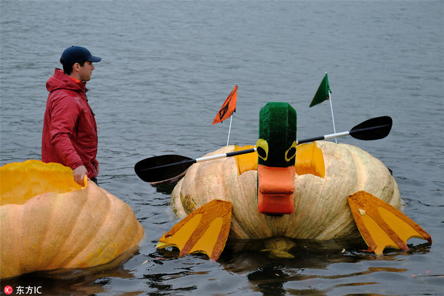 河を下るのはボートではなくカボチャ！一風(fēng)変わった米國のボートレース