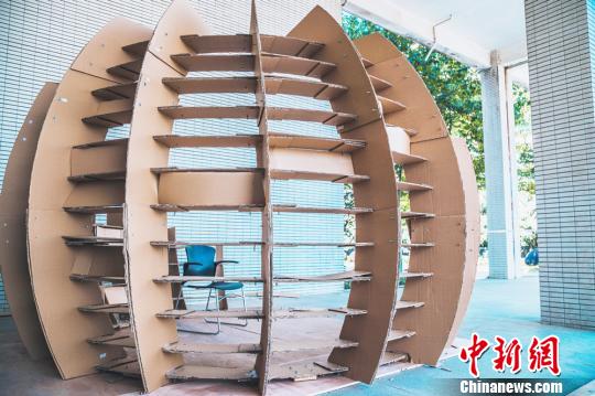 ダンボールで作り上げた夢(mèng)の宿　中國(guó)鉱業(yè)大學(xué)建造コンテスト