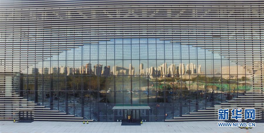 蔵書數(shù)も豊富な「知識の?！埂√旖颏摔筏悚欷蕠頃^登場　