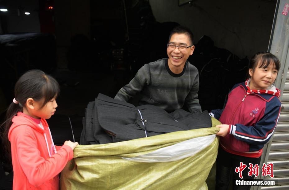 ネット通販イベント間近に迫り、フル稼働生産に入る四川省の「淘寶村」