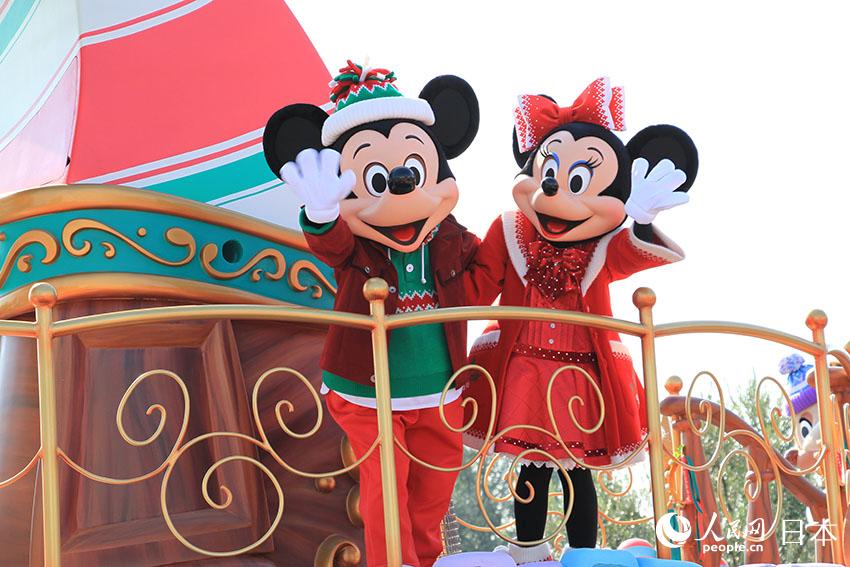 東京ディズニーランドでスペシャルイベント「クリスマス?ファンタジー」