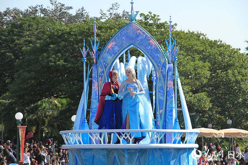 東京ディズニーランドでスペシャルイベント「クリスマス?ファンタジー」