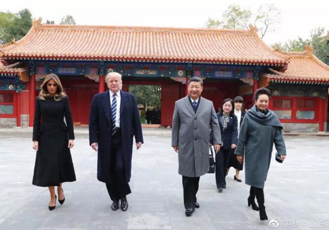 トランプ大統(tǒng)領(lǐng)が北京到著、習(xí)近平國家主席夫妻が故宮で出迎え