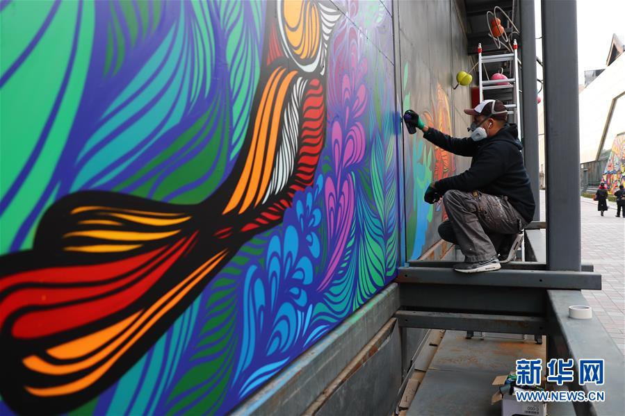 北京坊に中仏ホップアートアーティストたちによる作品登場(chǎng)　北京市