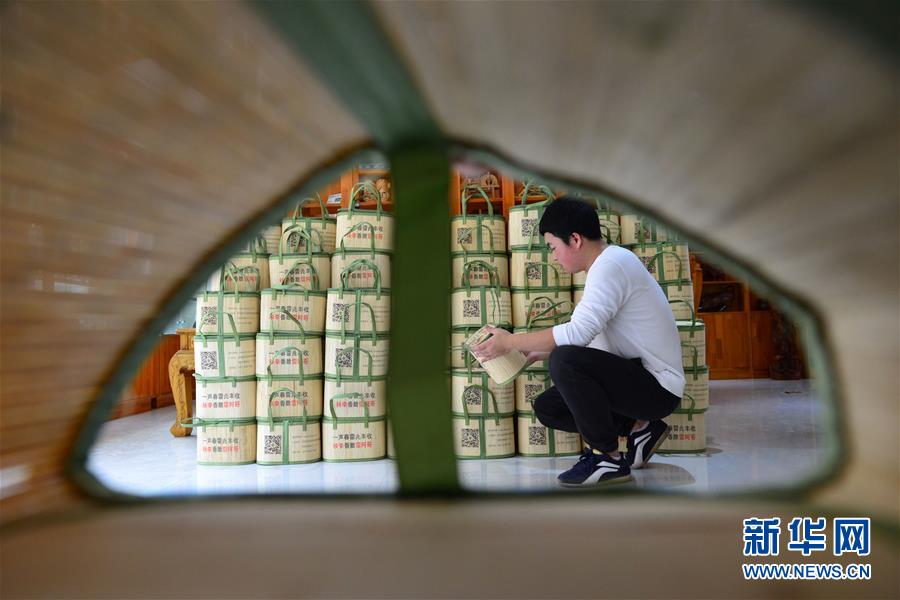 農(nóng)産品の通販、竹製のパッケージで人気に　貴州省