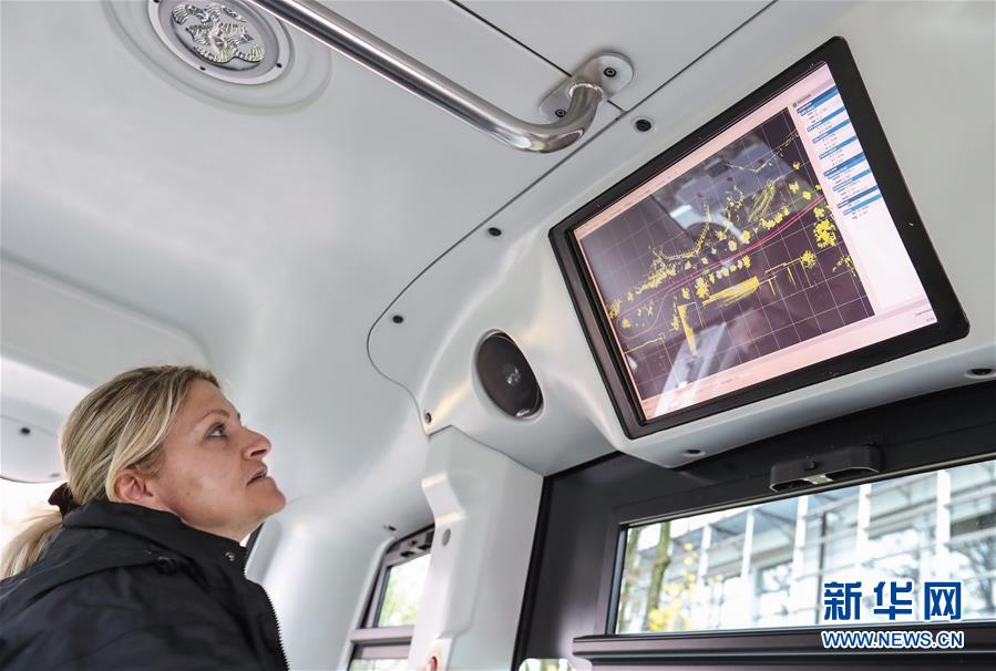 ドイツの村でスマート化された畫期的な自動(dòng)運(yùn)転バス初運(yùn)行