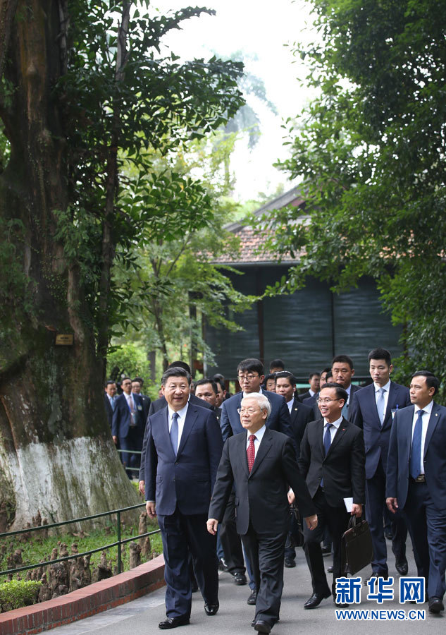 習(xí)近平中共中央総書記がベトナム共産黨書記長(zhǎng)と再會(huì)談