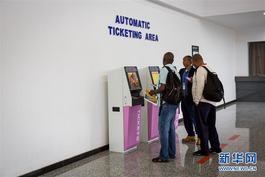 ケニア獨(dú)立後初の新鉄道　中國(guó)規(guī)格を採(cǎi)用したモンバサ-ナイロビ鉄道