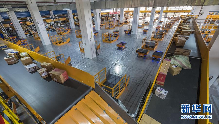 郵便物の仕分け作業(yè)、ロボットが活躍