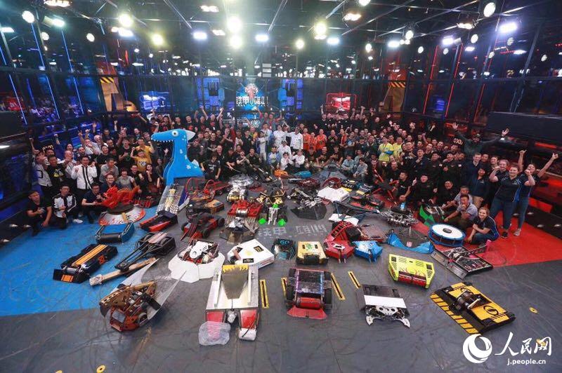 日本の高校チーム、中國(guó)のロボット格闘技大會(huì)に出場(chǎng)