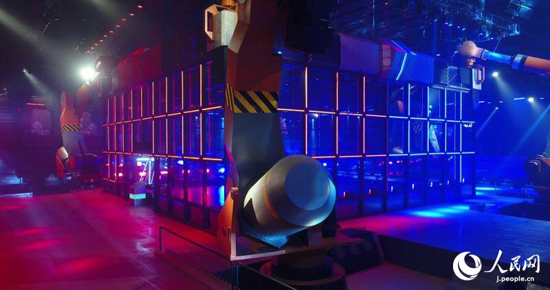 日本の高校チーム、中國(guó)のロボット格闘技大會(huì)に出場(chǎng)