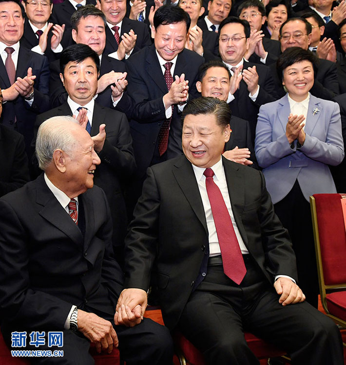 習近平國家主席が全國精神文明建設表彰大會の代表と會見