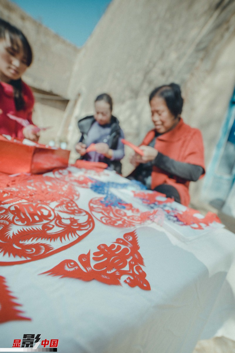 暮しの溫かみや幸福への願いあふれる慶陽剪紙