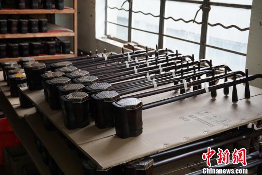 無錫の「二胡のふるさと」　工房は無形文化遺産リストに登録