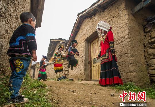 「太陽に愛された場(chǎng)所」米易県の溫かい冬　四川省