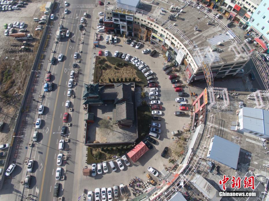 太原市市內に佇む數百年の歴史ある建築物「唱経樓」　山西省