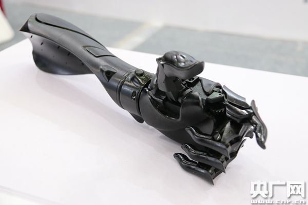 武漢で第1回中國工業(yè)デザイン展　最新成果が勢揃い