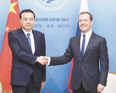 李克強(qiáng)総理　ロシアのメドベージェフ首相と會談