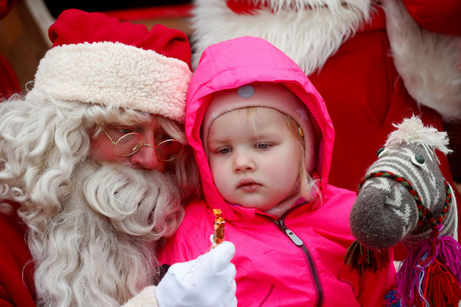 エストニアで「サンタクロースサミット」開催