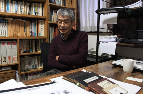 「時(shí)間と闘いながら、南京大虐殺の史料を発掘」