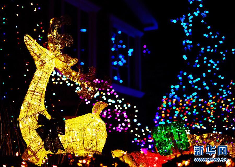 街全體がまるでクリスマスイルミネーション　NYの「クリスマスタウン」米國(guó)