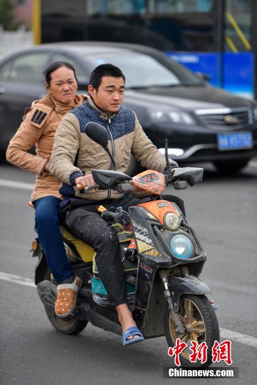 南の島を寒気が襲う　海南省で寒冷警報(bào)4級(jí)が発令