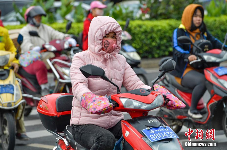 南の島を寒気が襲う　海南省で寒冷警報4級が発令