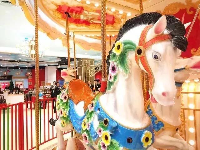 英國の老舗おもちゃ店「ハムリーズ」、北京王府井商店街にオープン