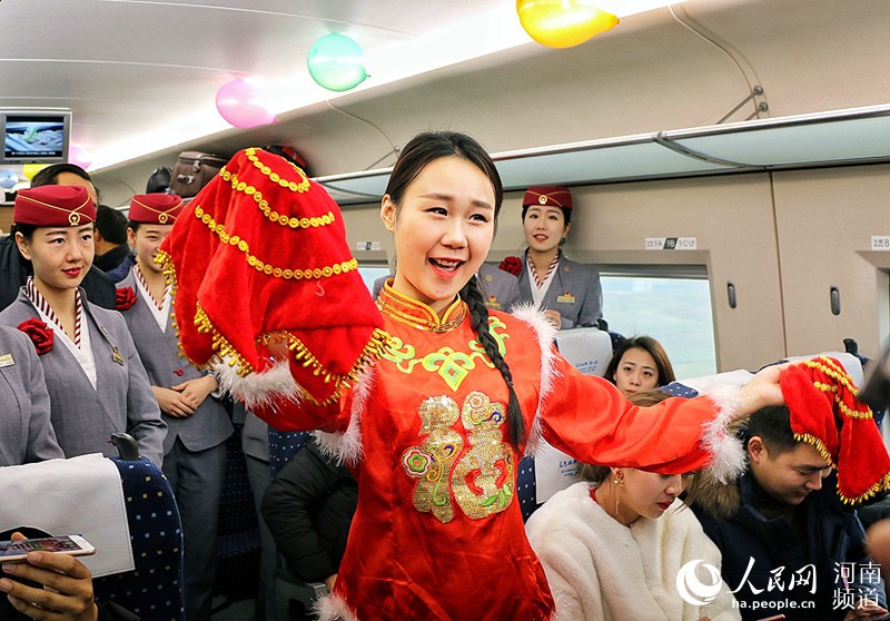 鄭州-成都間の高速鉄道が開通　運行時間が約5時間に短縮