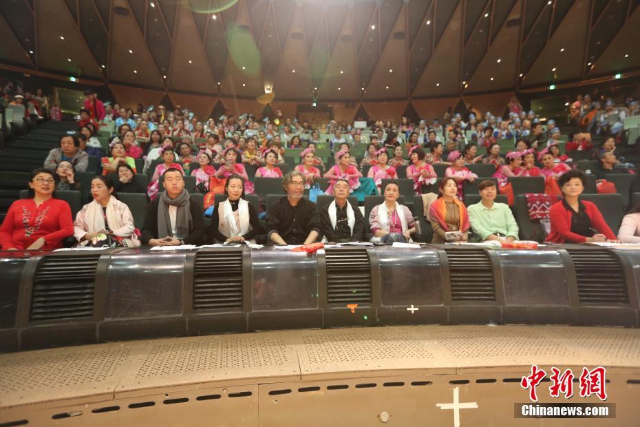 雲(yún)南省で2017全國(guó)広場(chǎng)ダンス大會(huì)決勝戦