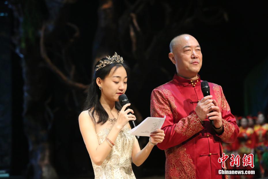 雲(yún)南省で2017全國広場(chǎng)ダンス大會(huì)決勝戦