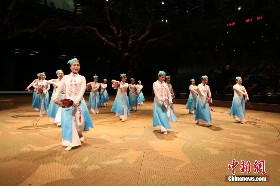 雲(yún)南省で2017全國(guó)広場(chǎng)ダンス大會(huì)決勝戦