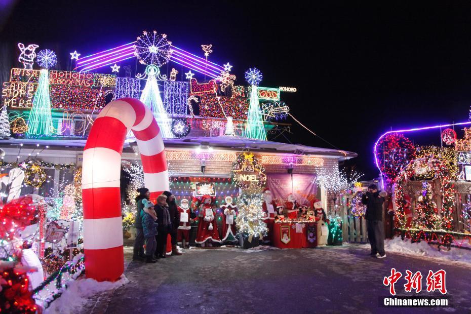 18年続くある一家の慈善活動(dòng)　寄付を募る新年のイルミネーション　カナダ