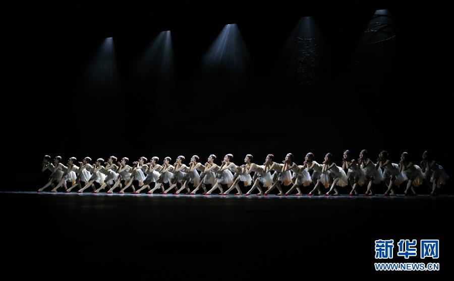 中國(guó)の舞劇「朱鷺」　ニューヨークで上演