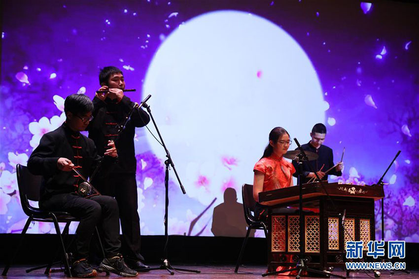 上海市の大學(xué)生たち、ニューヨークで中國伝統(tǒng)文化の魅力を発信