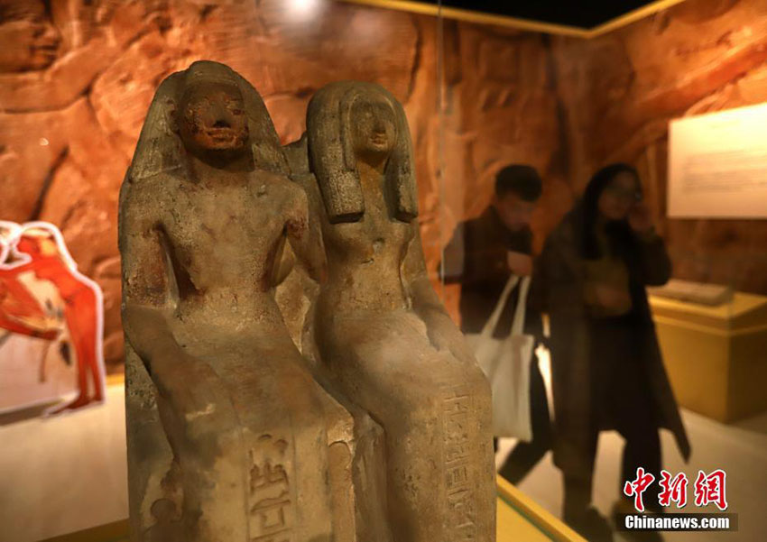 河南博物院で古代エジプト展、ミイラやファラオ像など235點