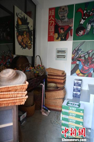 懐かしの品並ぶ昔ながらの臺灣地區(qū)の雑貨店「柑仔店」登場　福建省