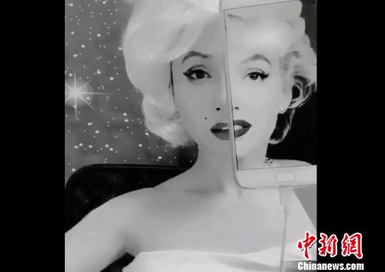 有名人200人を真似た「物まねメイク」がネット上で話(huà)題に