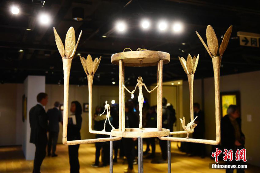 サザビーズ社、香港地區(qū)にてオークション品特別展覧會を開催