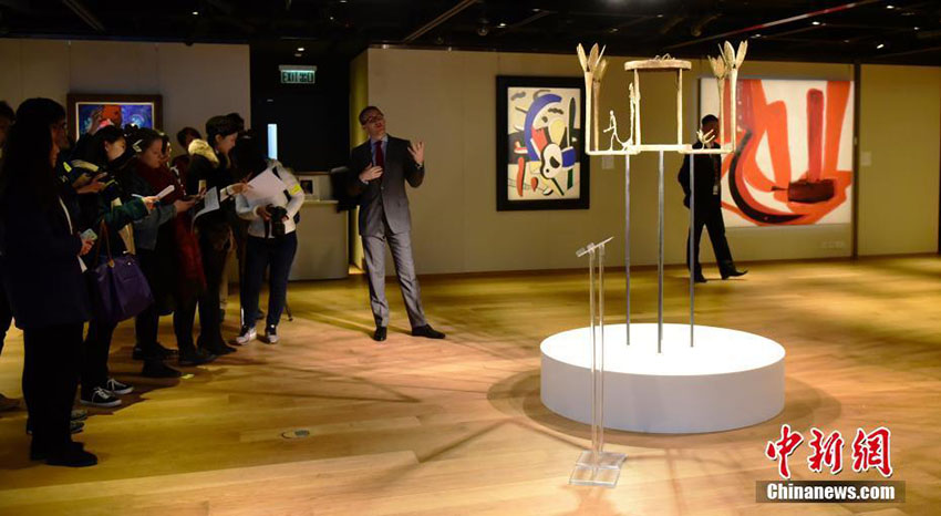 サザビーズ社、香港地區(qū)にてオークション品特別展覧會(huì)を開催