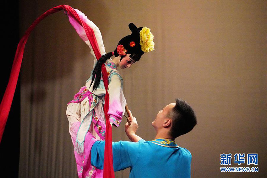 ヨルダンで春節(jié)の到來を祝うパフォーマンスイベント開催