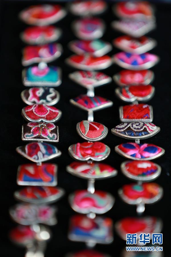 地元の人々の増収目指すクリエイティブ文化産業(yè)発展を促進　　貴州省