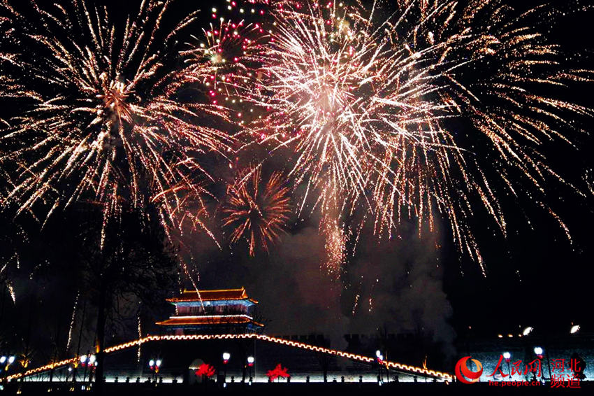 正定県で2018年初の電子花火イベントが開(kāi)幕　河北省