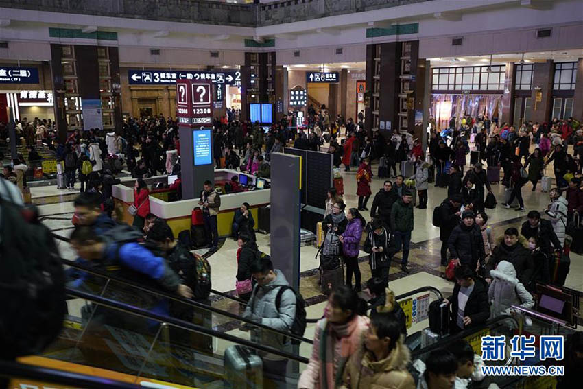 春節(jié)迫り、鉄道で春運ピークを迎える