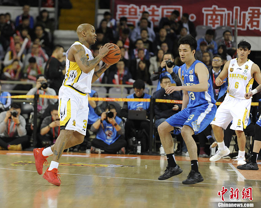 バスケ界のレジェンド、マーブリー選手が正式に現(xiàn)役引退を表明